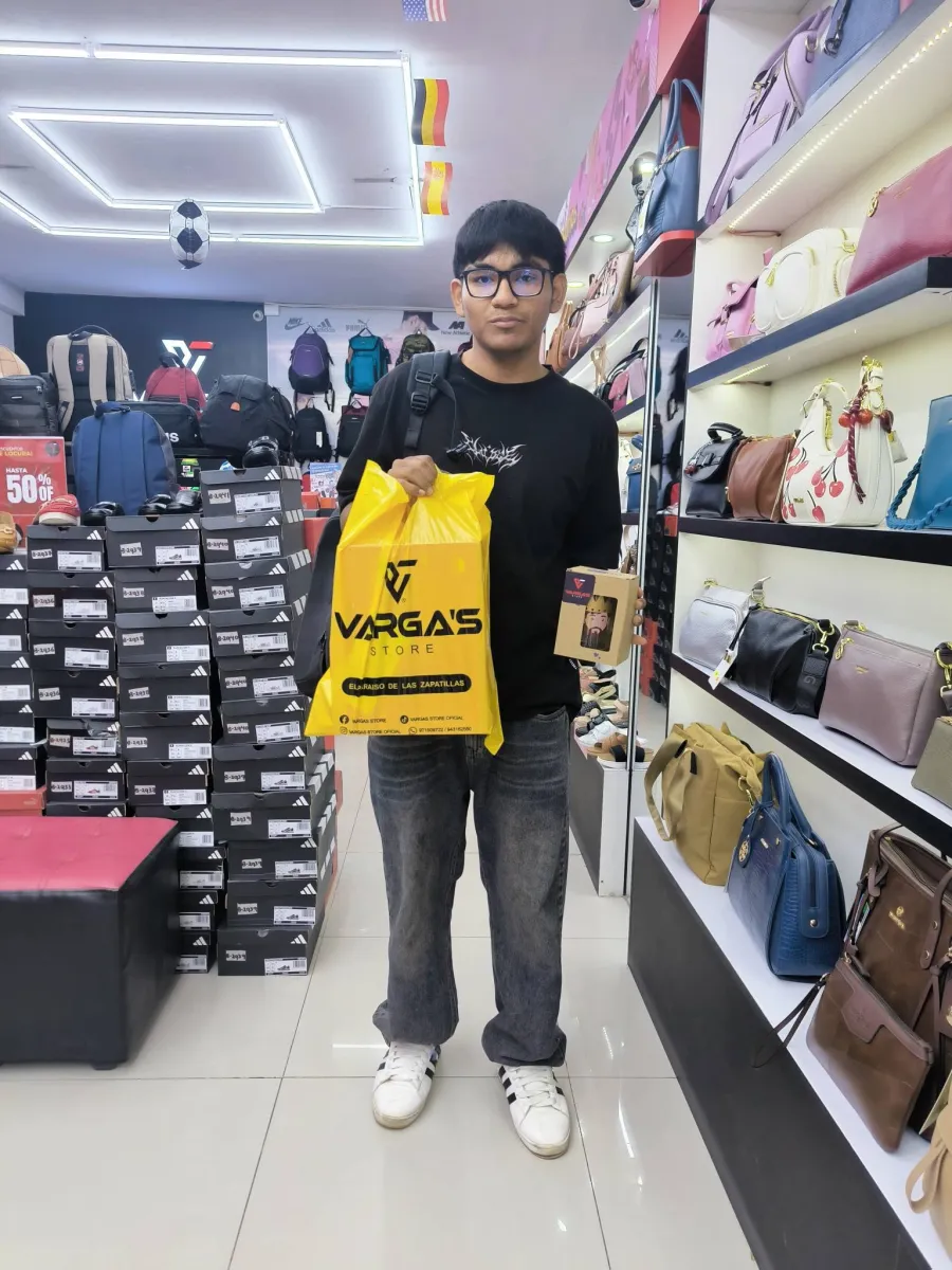 Vargas Store
